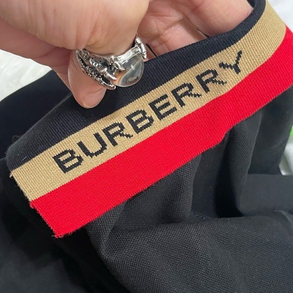 EUC Men’s Size Medium Burberry Contrasting Collar Cotton Polo Shirt In Black - Picture 12 of 16